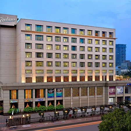 Radisson Mumbai Goregaon Exteriör bild